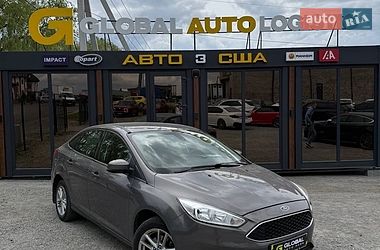 Седан Ford Focus 2015 в Львові