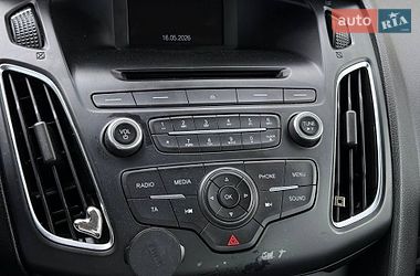 Седан Ford Focus 2015 в Львові