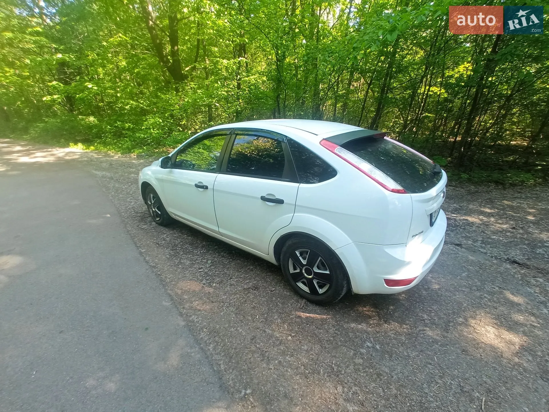 2011 Ford Focus - мініатюра 10