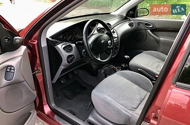 Седан Ford Focus 1999 в Харькове