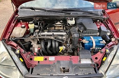 Седан Ford Focus 1999 в Харькове