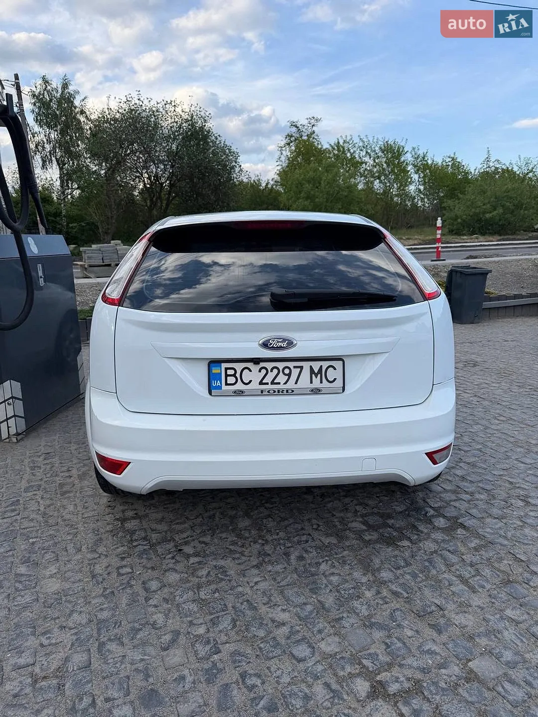 2010 Ford Focus - мініатюра 5