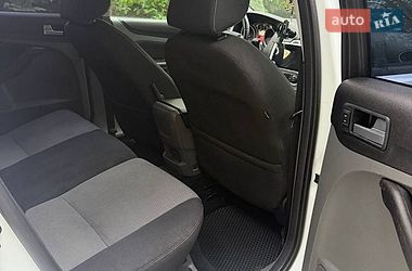 Хэтчбек Ford Focus 2010 в Львове