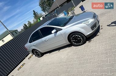 Седан Ford Focus 2005 в Теофіполі