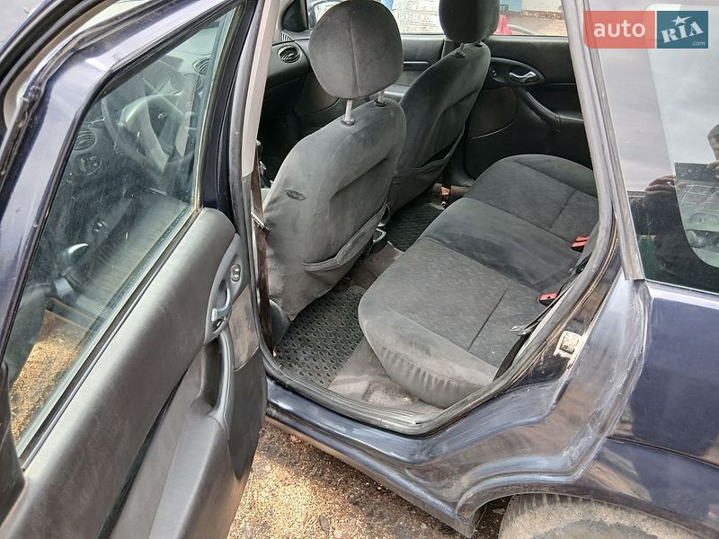 Универсал Ford Focus 2001 в Христиновке