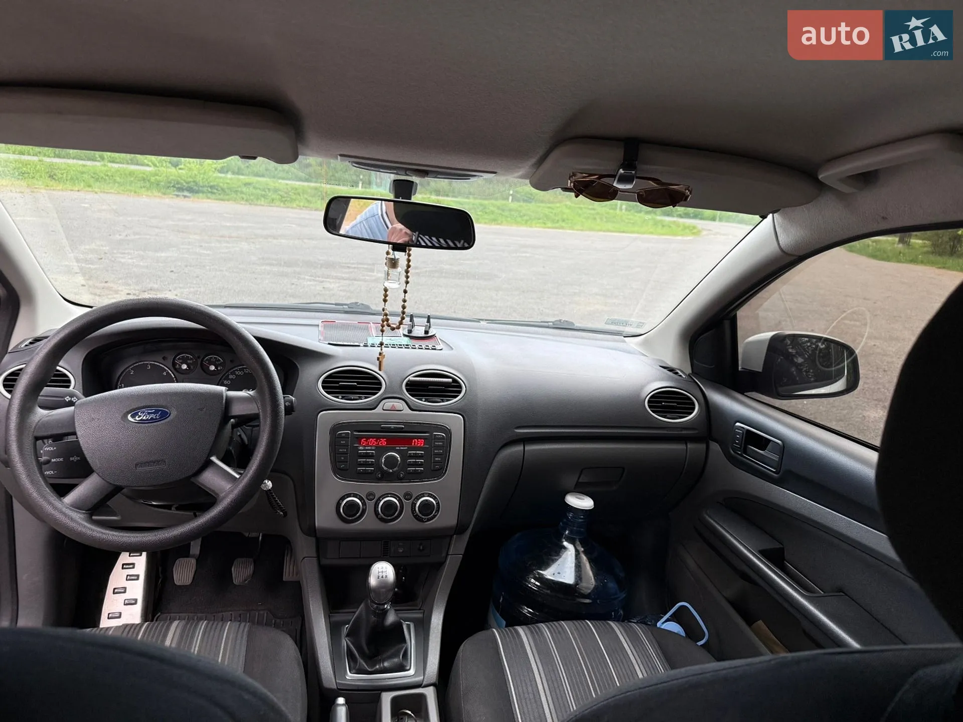 2010 Ford Focus - мініатюра 6