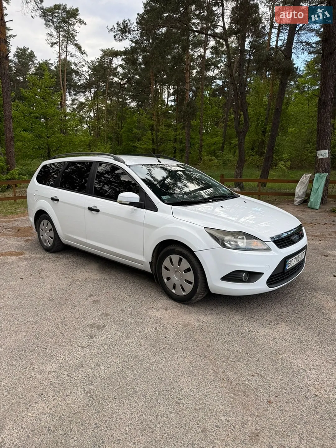 2010 Ford Focus - мініатюра 11