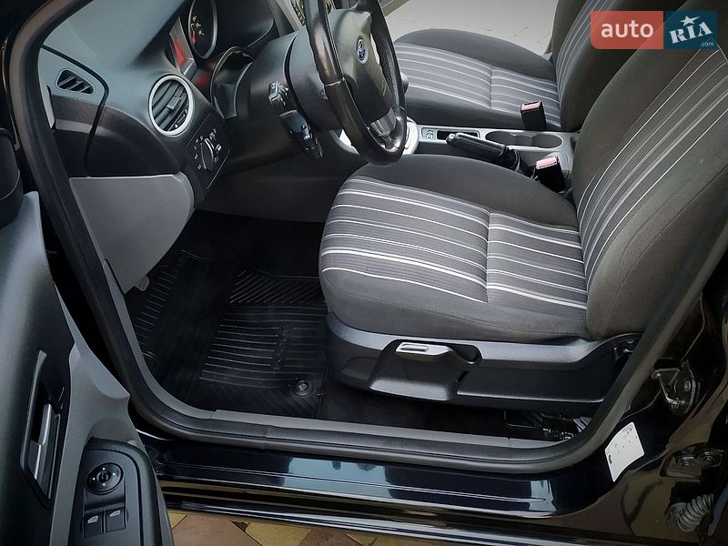 Универсал Ford Focus 2008 в Кременчуге фото 166 Универсал Ford Focus 2008 в Кременчуге