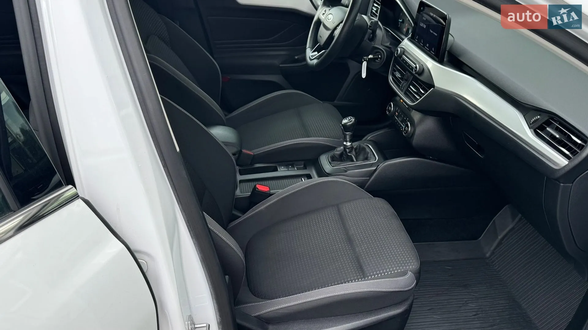 2020 Ford Focus - мініатюра 6