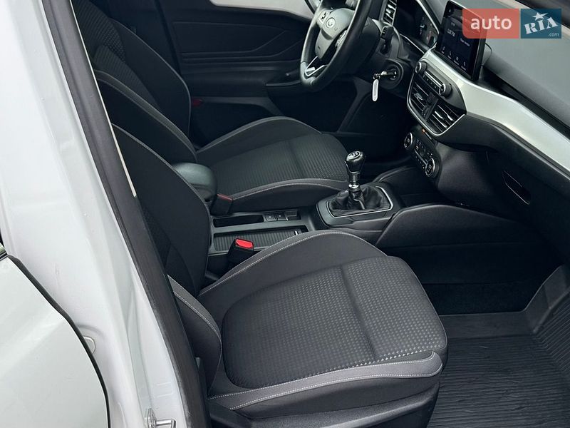 Хэтчбек Ford Focus 2020 в Киеве фото 6 Хэтчбек Ford Focus 2020 в Киеве
