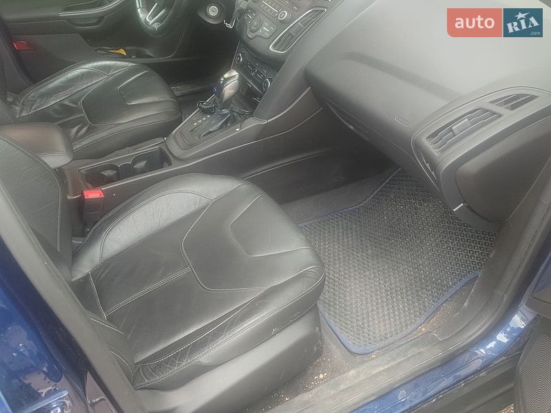 Хэтчбек Ford Focus 2016 в Киеве