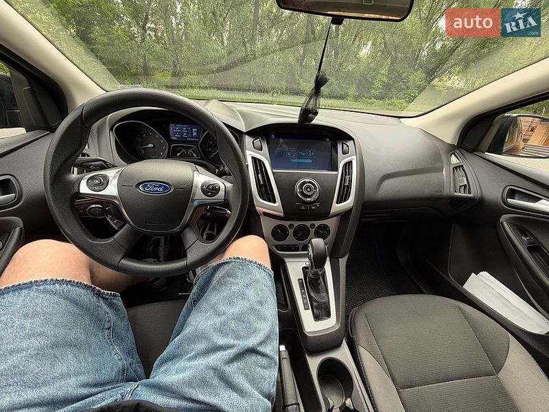 Седан Ford Focus 2014 в Киеве