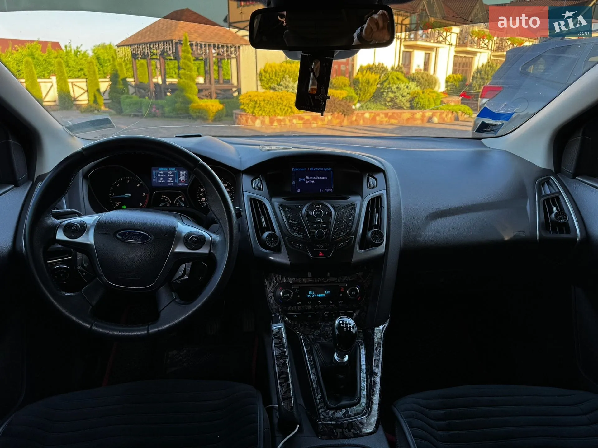 2011 Ford Focus - мініатюра 19