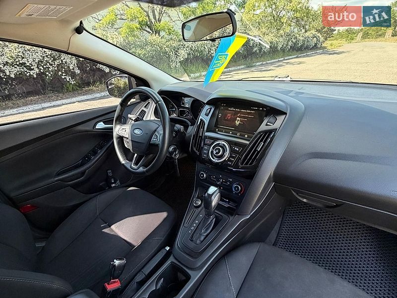 Седан Ford Focus 2016 в Днепре