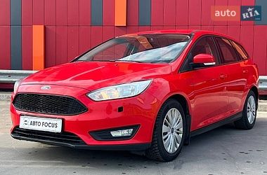 Универсал Ford Focus 2016 в Киеве фото 4 Универсал Ford Focus 2016 в Киеве