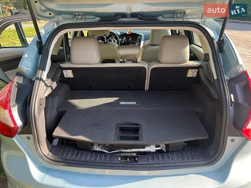 Хэтчбек Ford Focus 2012 в Львове фото 13 Хэтчбек Ford Focus 2012 в Львове
