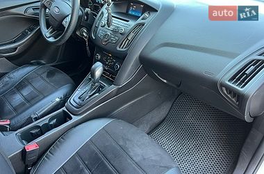 Седан Ford Focus 2015 в Николаеве