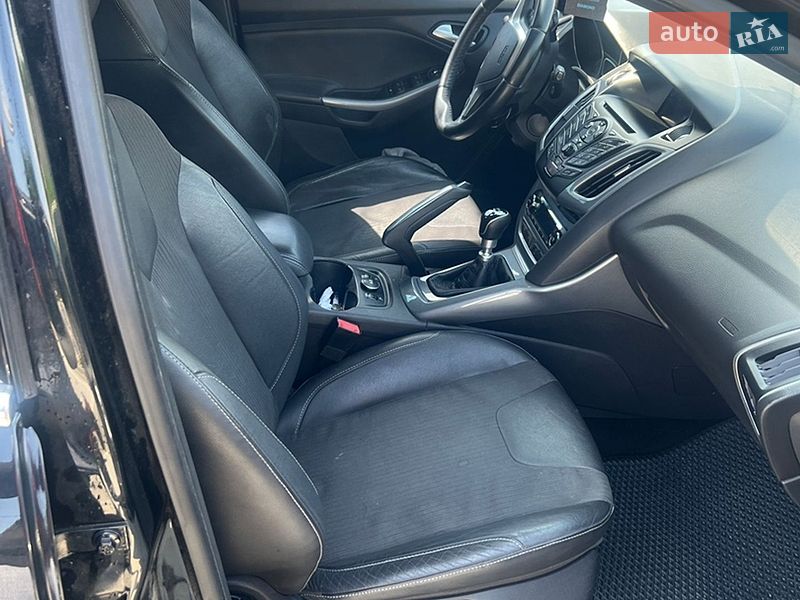 Універсал Ford Focus 2011 в Старому Самборі