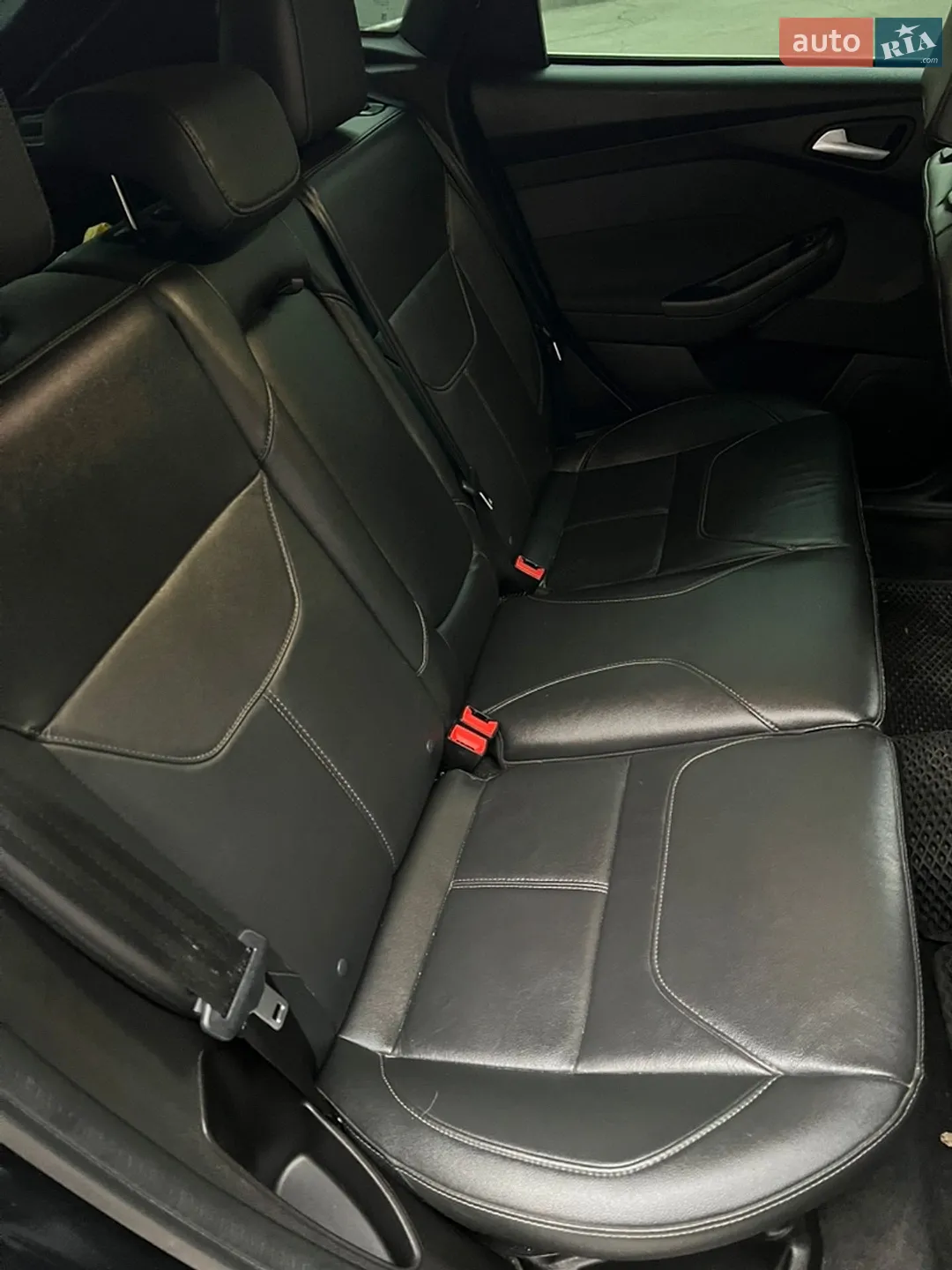 2016 Ford Focus - мініатюра 13