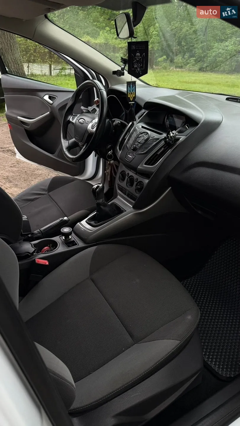 2013 Ford Focus - мініатюра 12