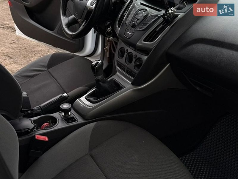Хэтчбек Ford Focus 2013 в Фастове