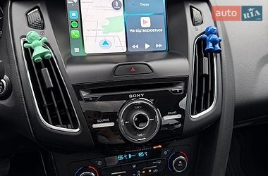 Седан Ford Focus 2017 в Львові