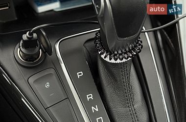 Седан Ford Focus 2017 в Львові