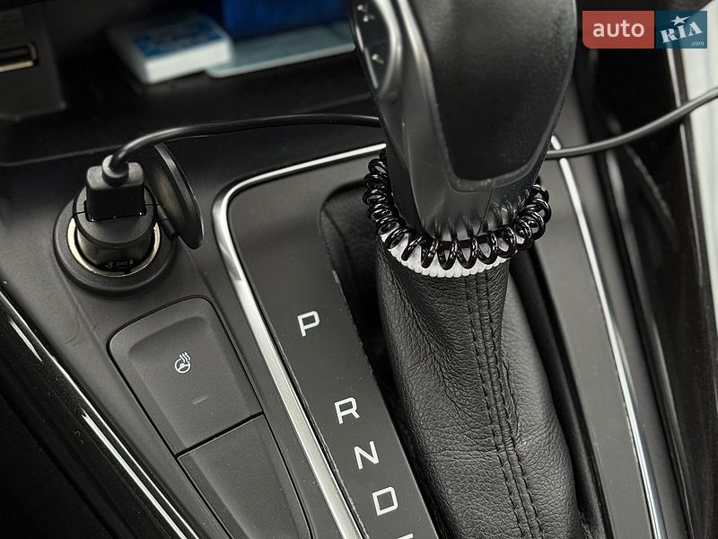 Седан Ford Focus 2017 в Львові