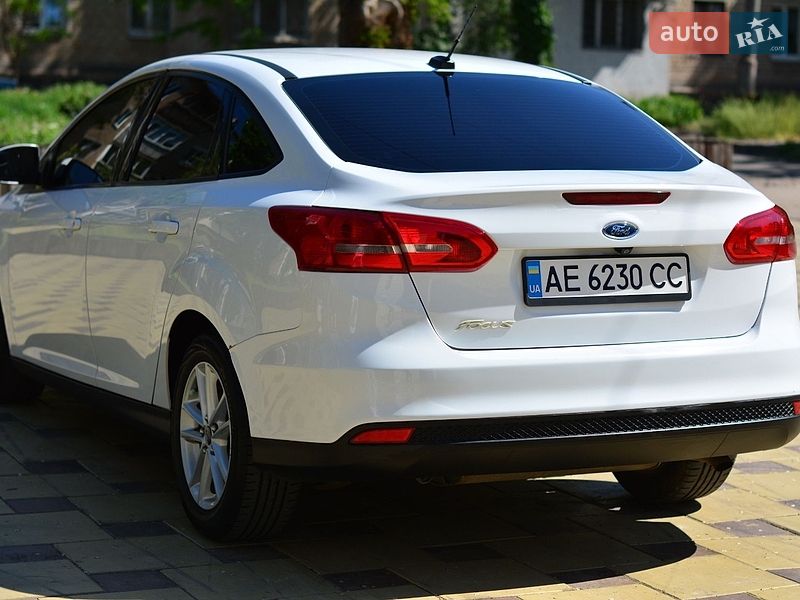 Седан Ford Focus 2015 в Кривом Роге фото 9 Седан Ford Focus 2015 в Кривом Роге