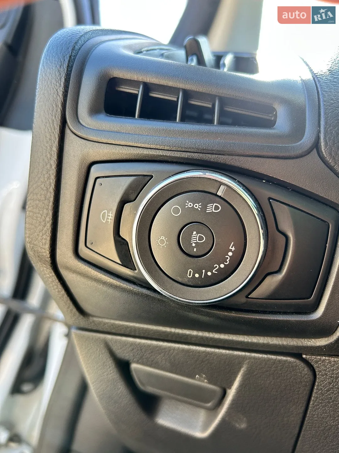2013 Ford Focus - мініатюра 23