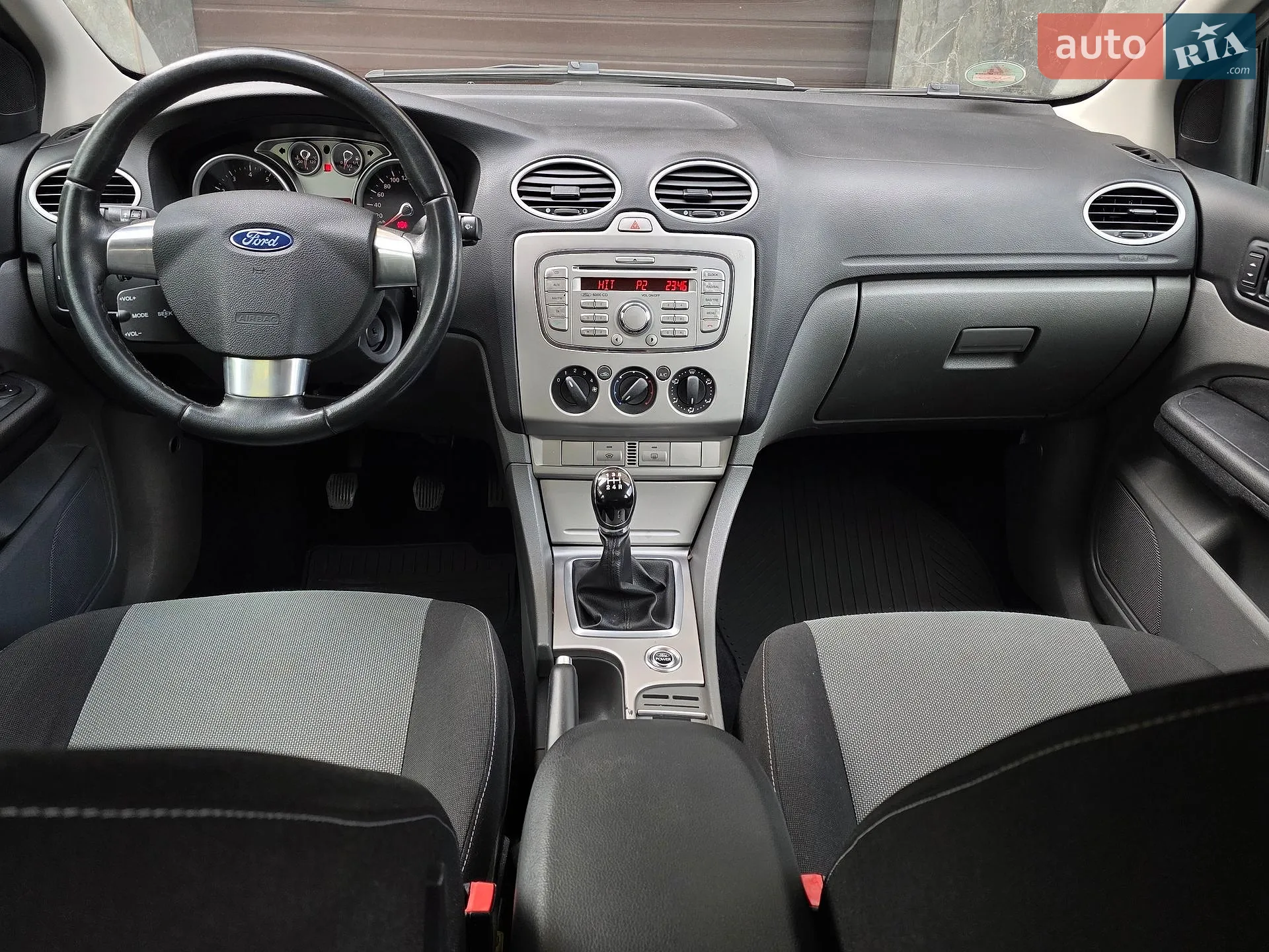 2010 Ford Focus - мініатюра 30