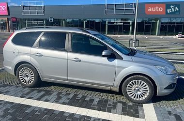 Універсал Ford Focus 2010 в Мостиській