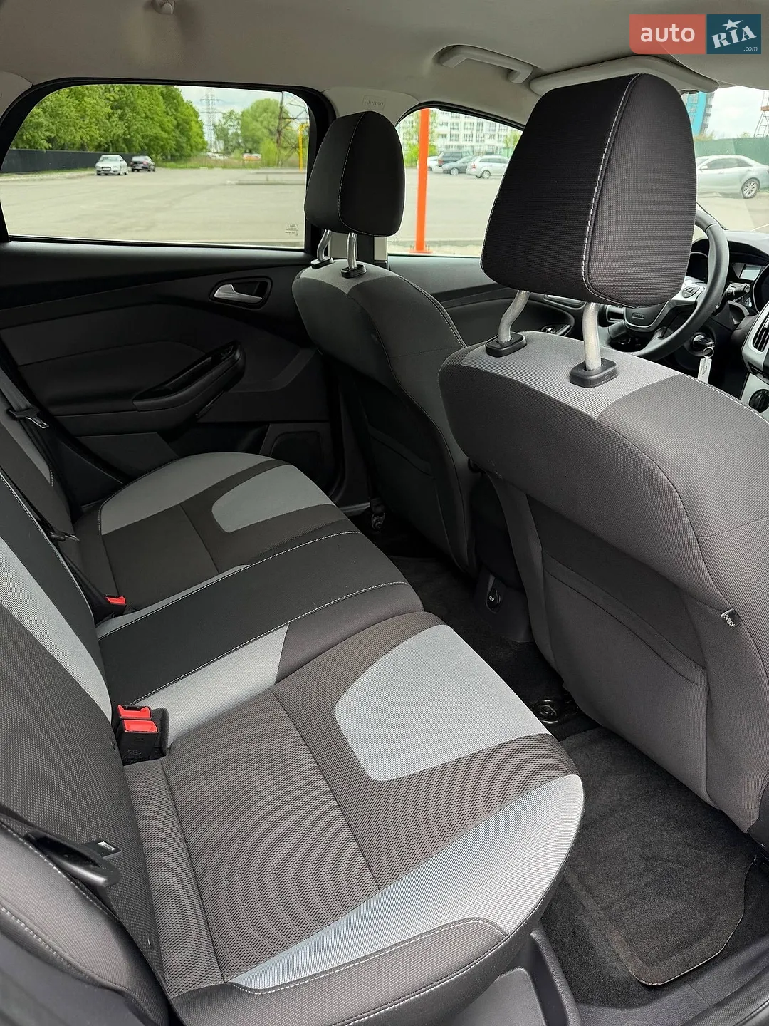 2012 Ford Focus - мініатюра 15