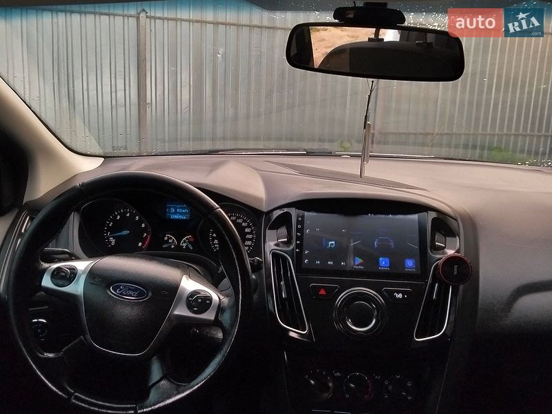 Хэтчбек Ford Focus 2014 в Львове фото 5 Хэтчбек Ford Focus 2014 в Львове