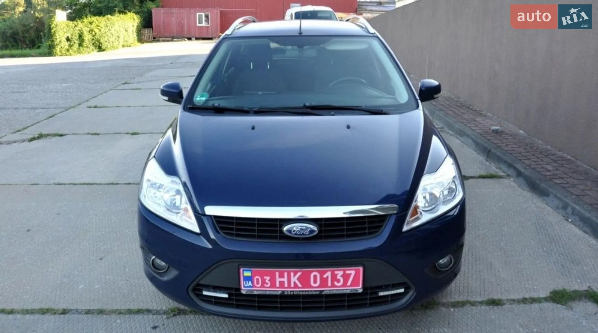 2010 Ford Focus - мініатюра 2