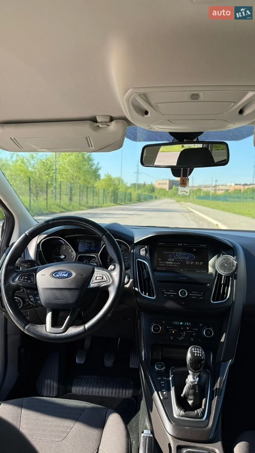 2016 Ford Focus - мініатюра 15