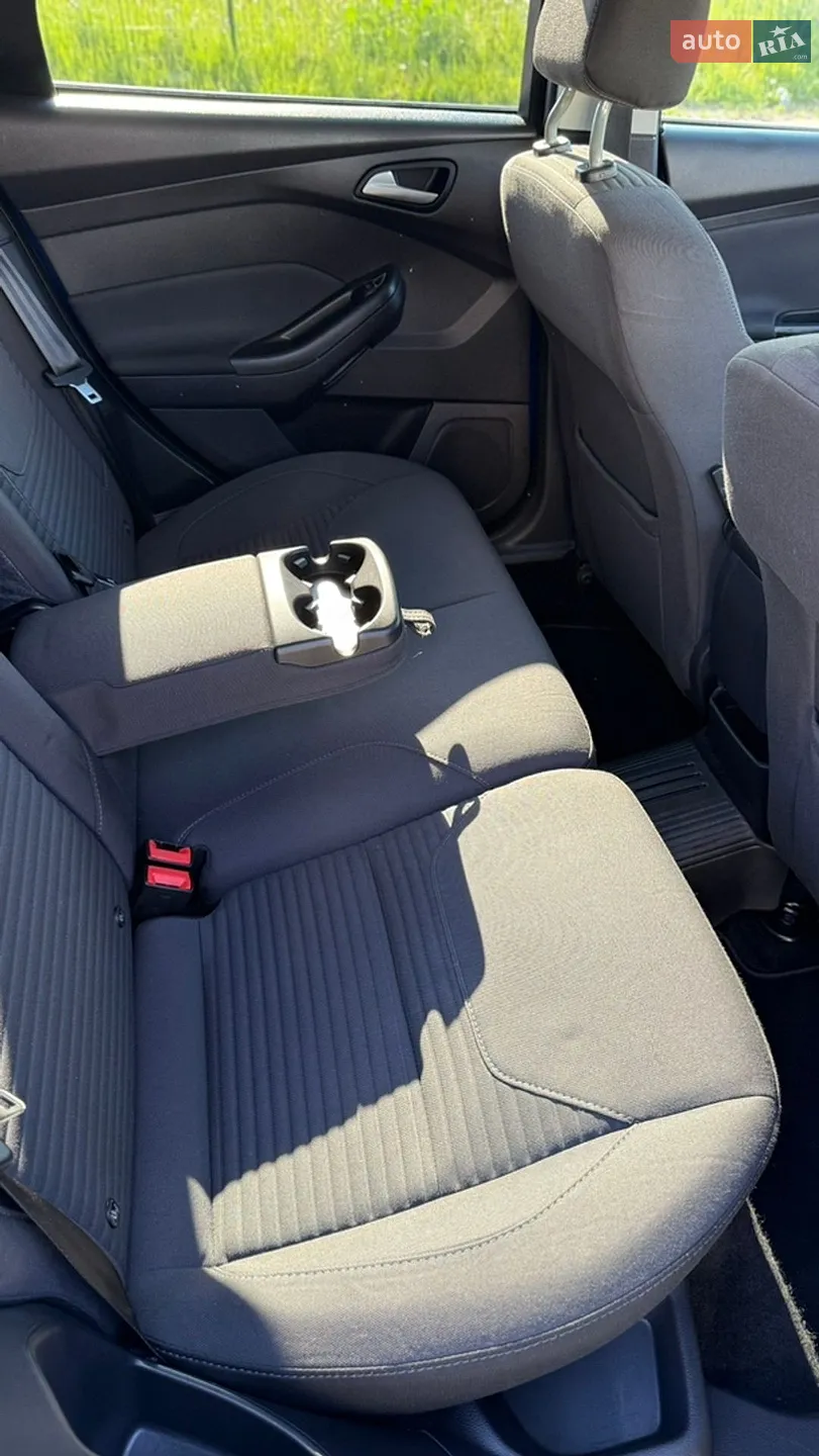 2016 Ford Focus - мініатюра 20