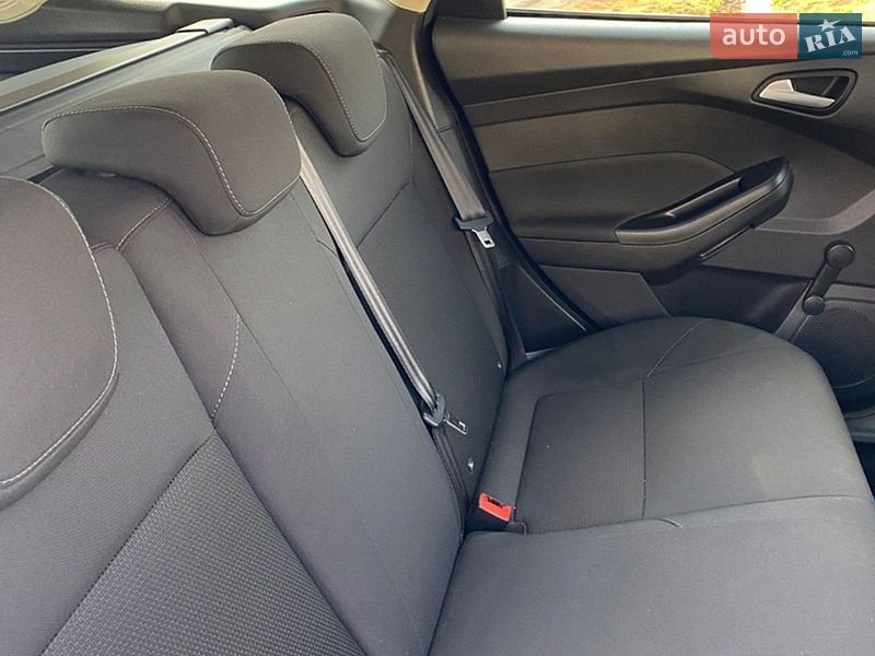 Універсал Ford Focus 2017 в Старому Самборі фото 9 Універсал Ford Focus 2017 в Старому Самборі