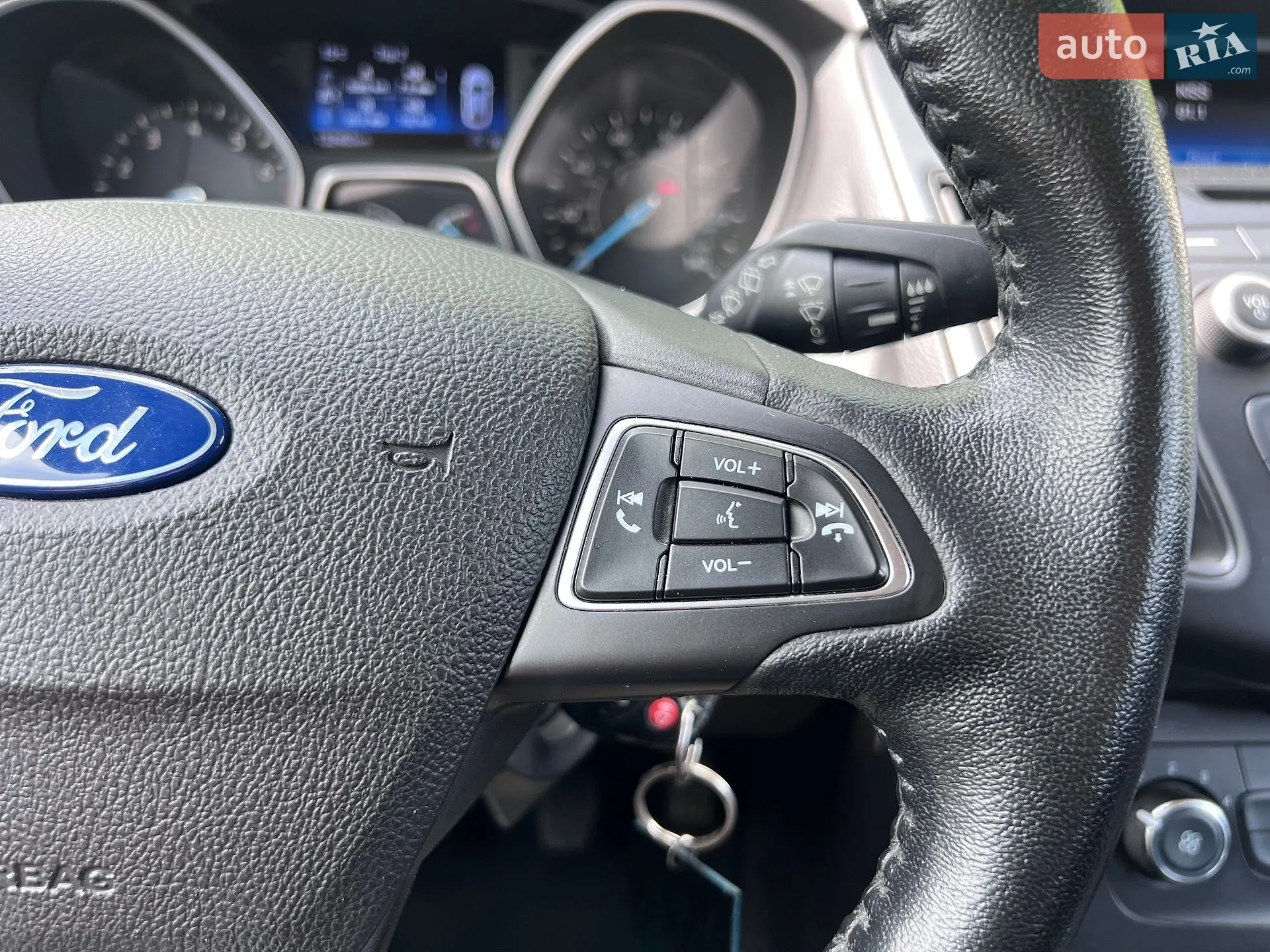 2015 Ford Focus - мініатюра 16