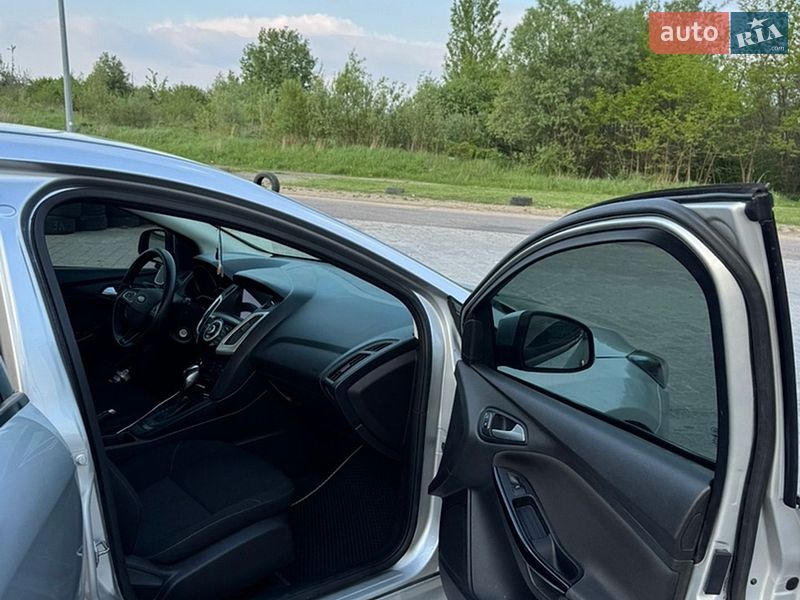Хэтчбек Ford Focus 2015 в Львове фото 10 Хэтчбек Ford Focus 2015 в Львове