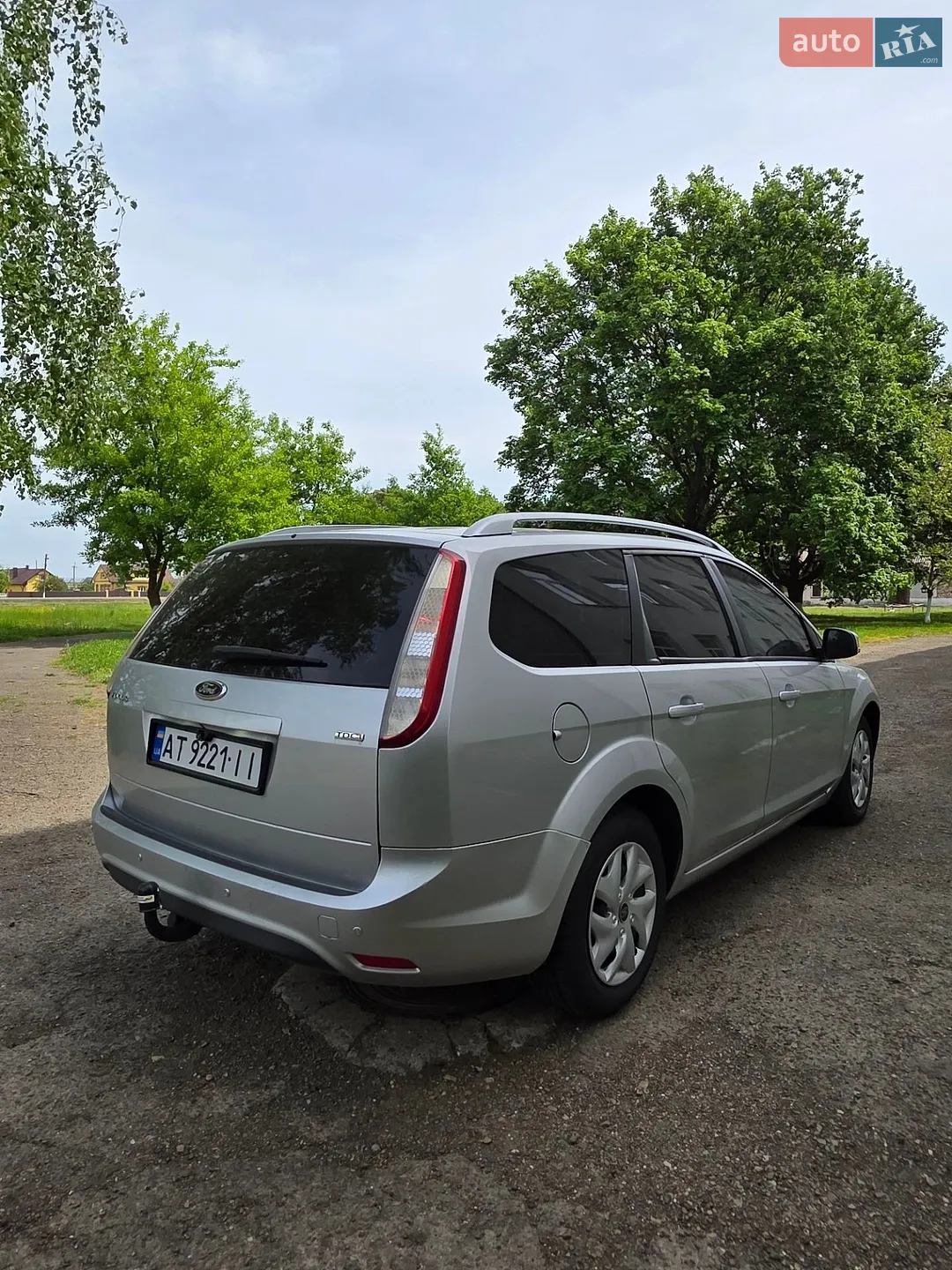 2010 Ford Focus - мініатюра 8