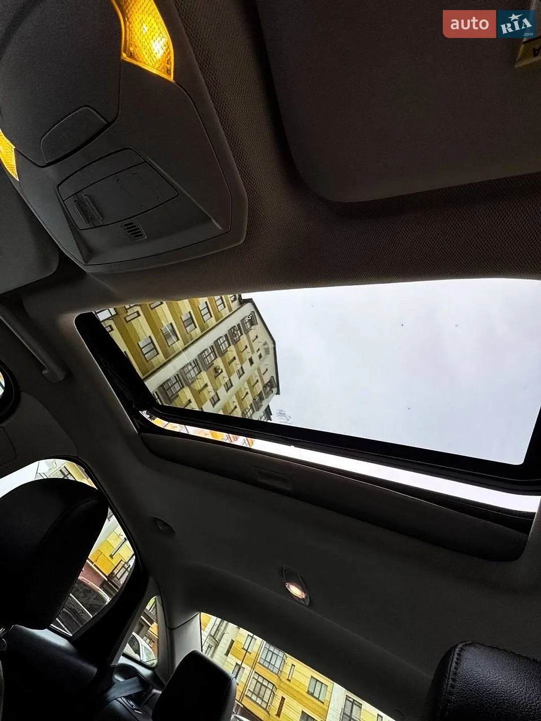 2017 Ford Focus - мініатюра 17