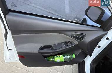 Хэтчбек Ford Focus 2012 в Полтаве
