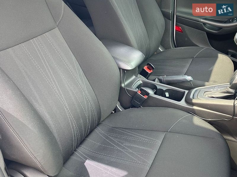 Хэтчбек Ford Focus 2018 в Запорожье