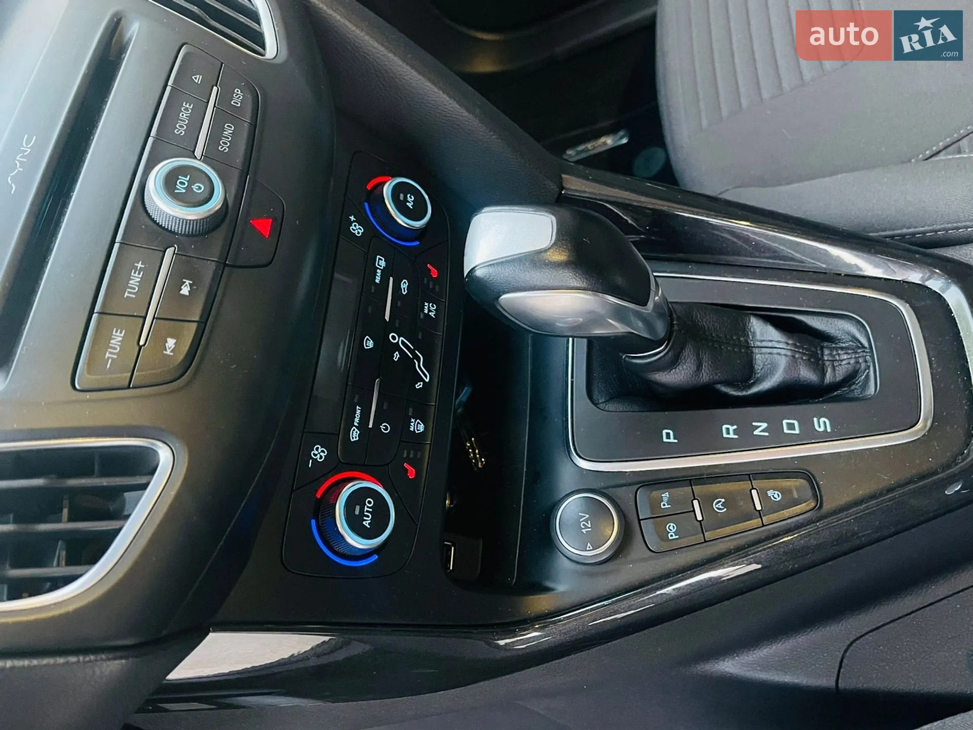 2015 Ford Focus - мініатюра 12