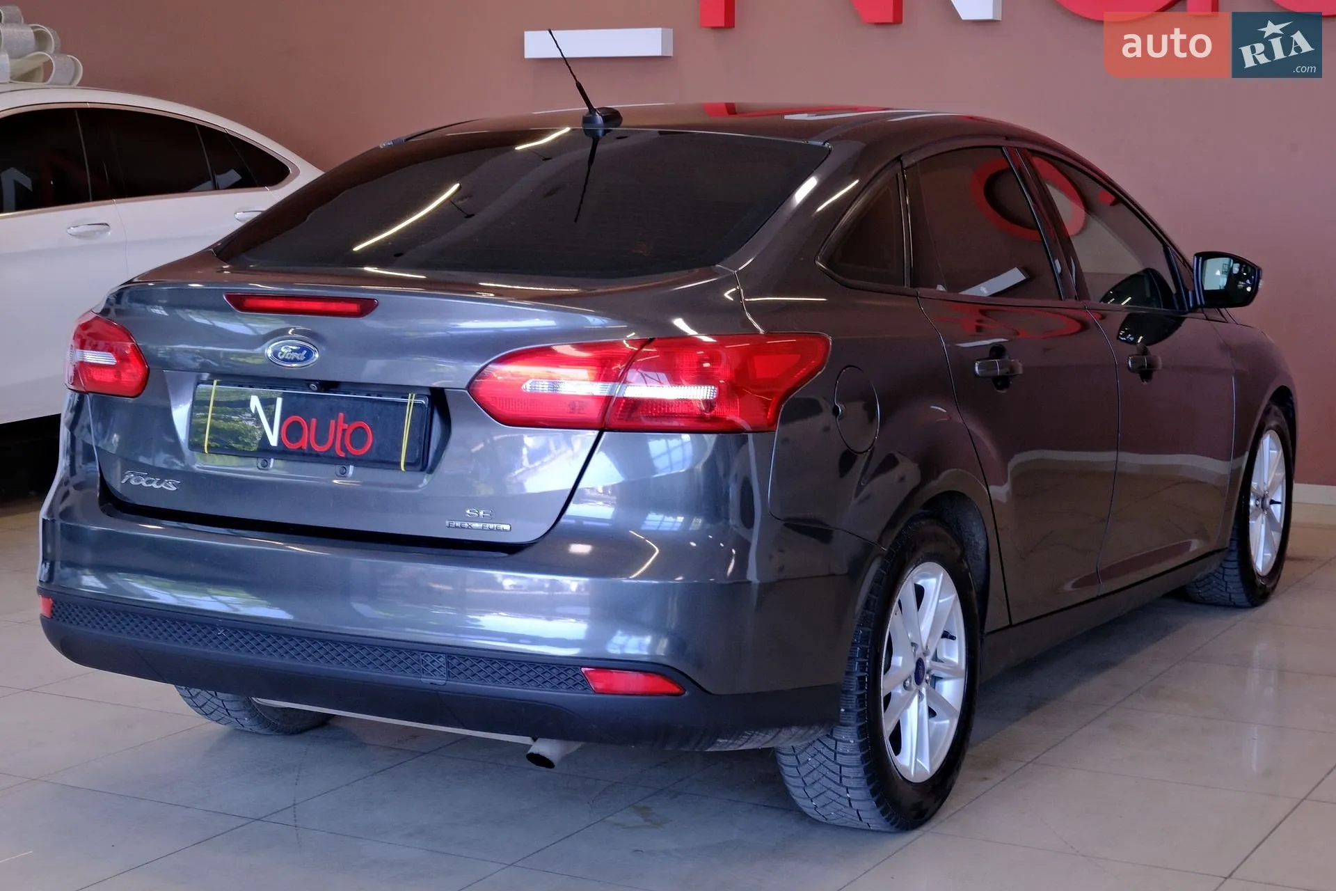 2016 Ford Focus - мініатюра 13
