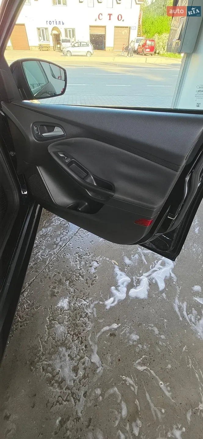 2015 Ford Focus - мініатюра 17