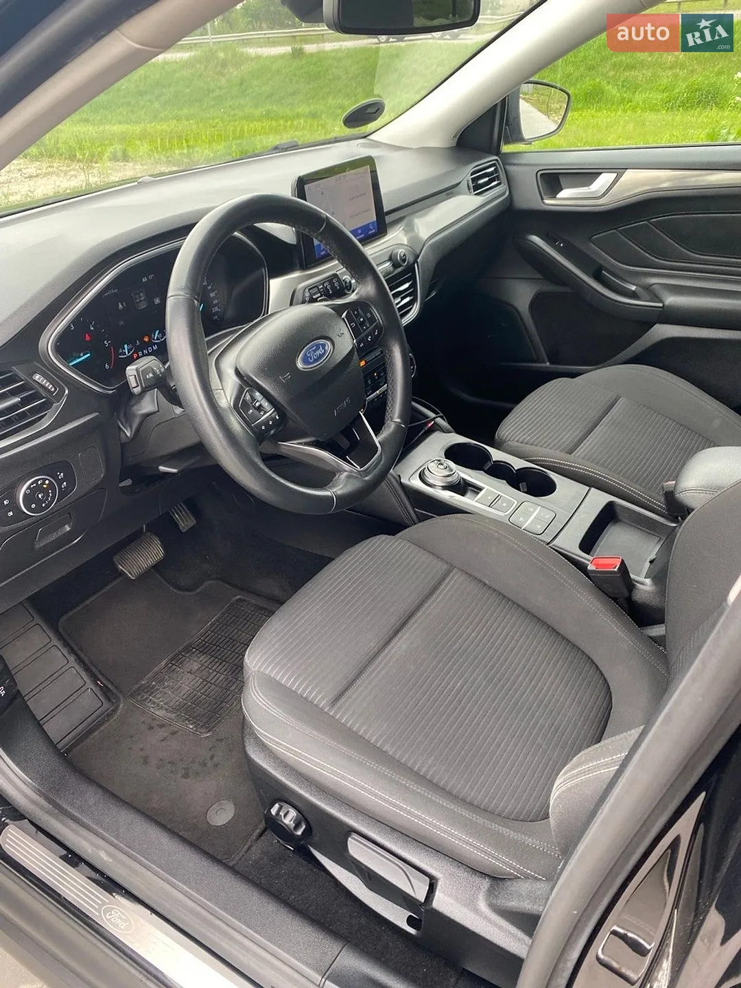 2020 Ford Focus - мініатюра 18