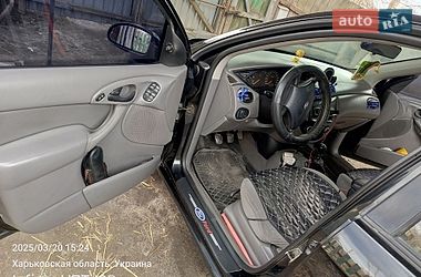 Седан Ford Focus 2000 в Изюме