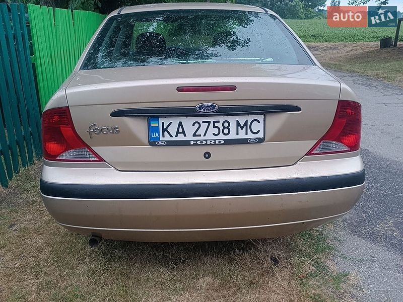 Седан Ford Focus 2002 в Обухові